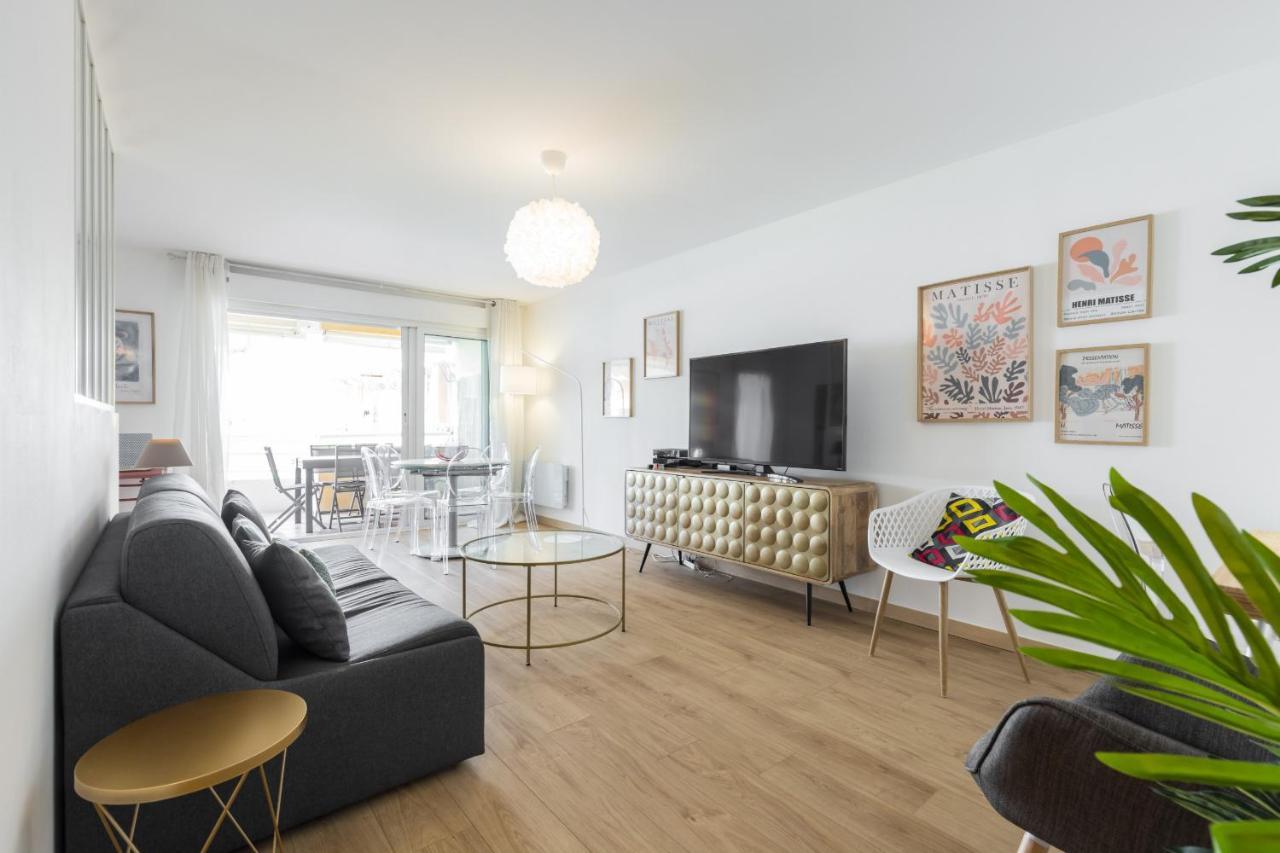 Large 2 Bdr At Port * Nizza