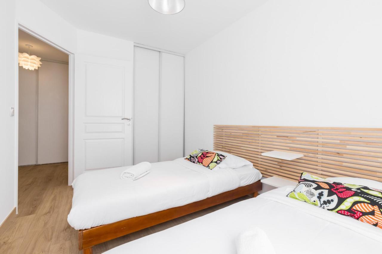 Large 2 Bdr At Port Appartamento